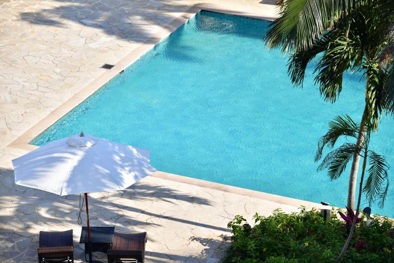 Hotel Robertson Harbor Miyakojima  Dış mekan fotoğraf